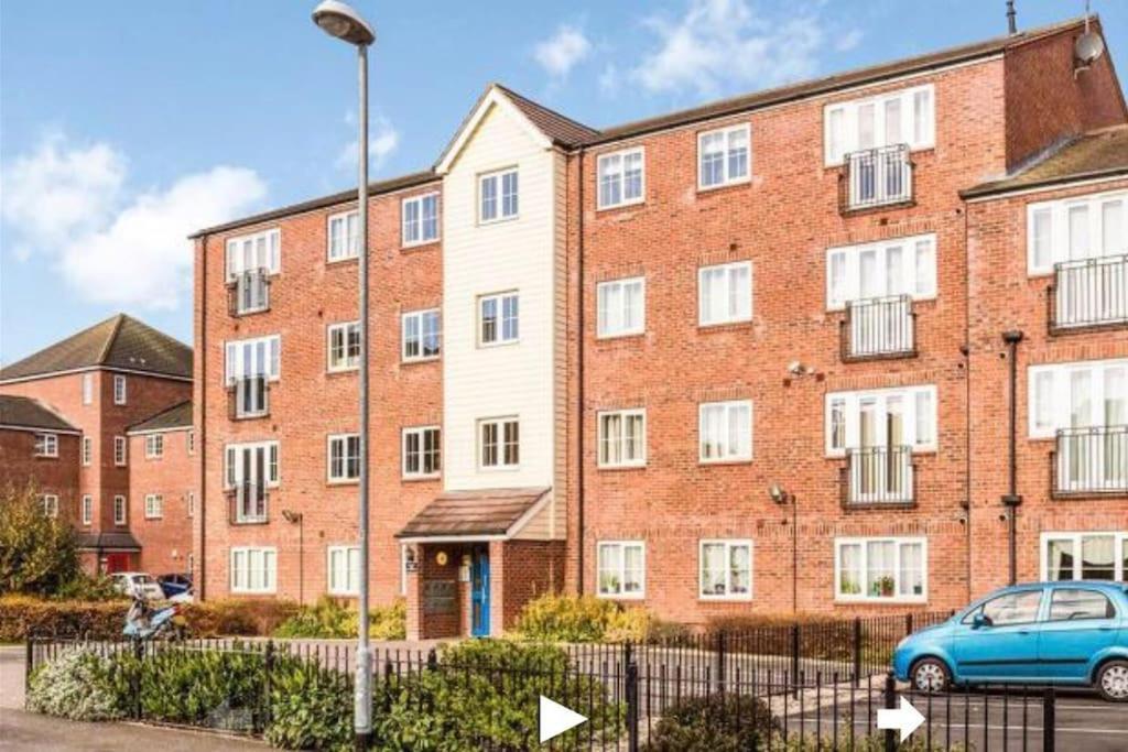 Central Retford 2 Bed Quiet Apartment With Parking Exteriör bild